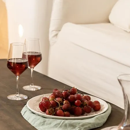 White Stone Mykonos מלון *