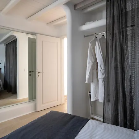 White Stone Mykonos * Agios Ioannis Diakoftis